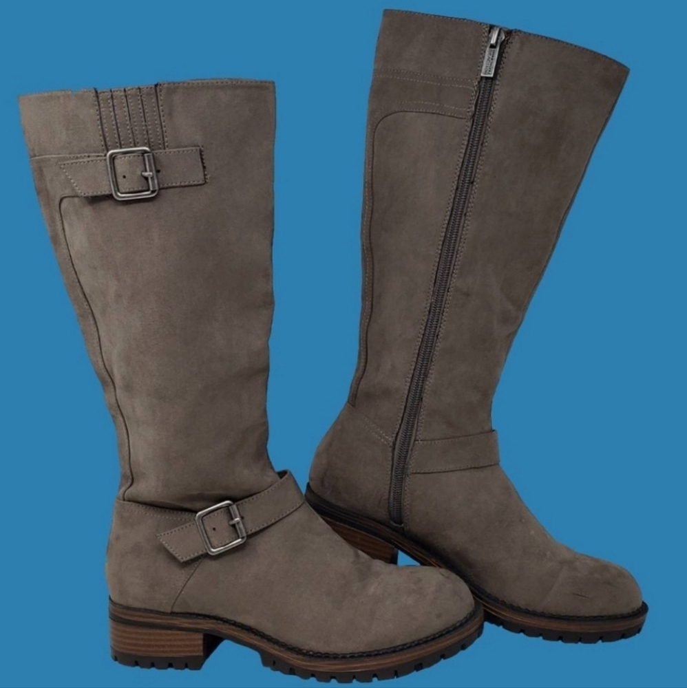 suede boots, Kenneth Cole size 10 wide